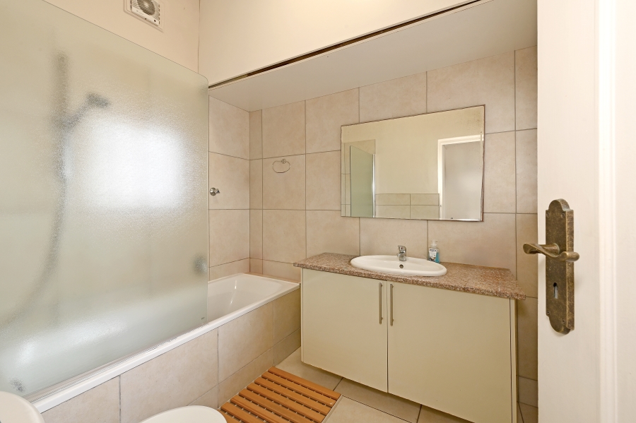 3 Bedroom Property for Sale in Bantry Bay Western Cape